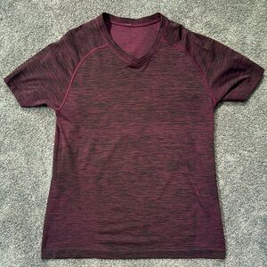 Lululemon V Neck Stretch yoga shirt
